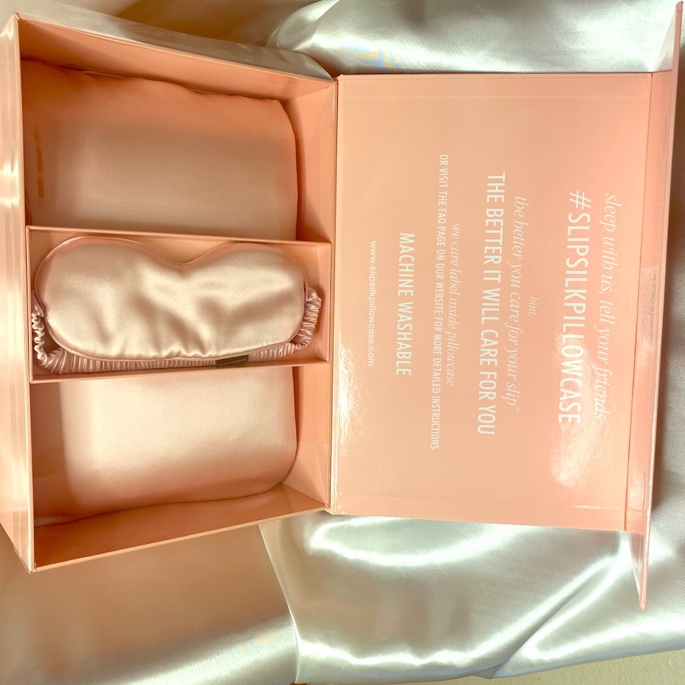 Slip silk travel set